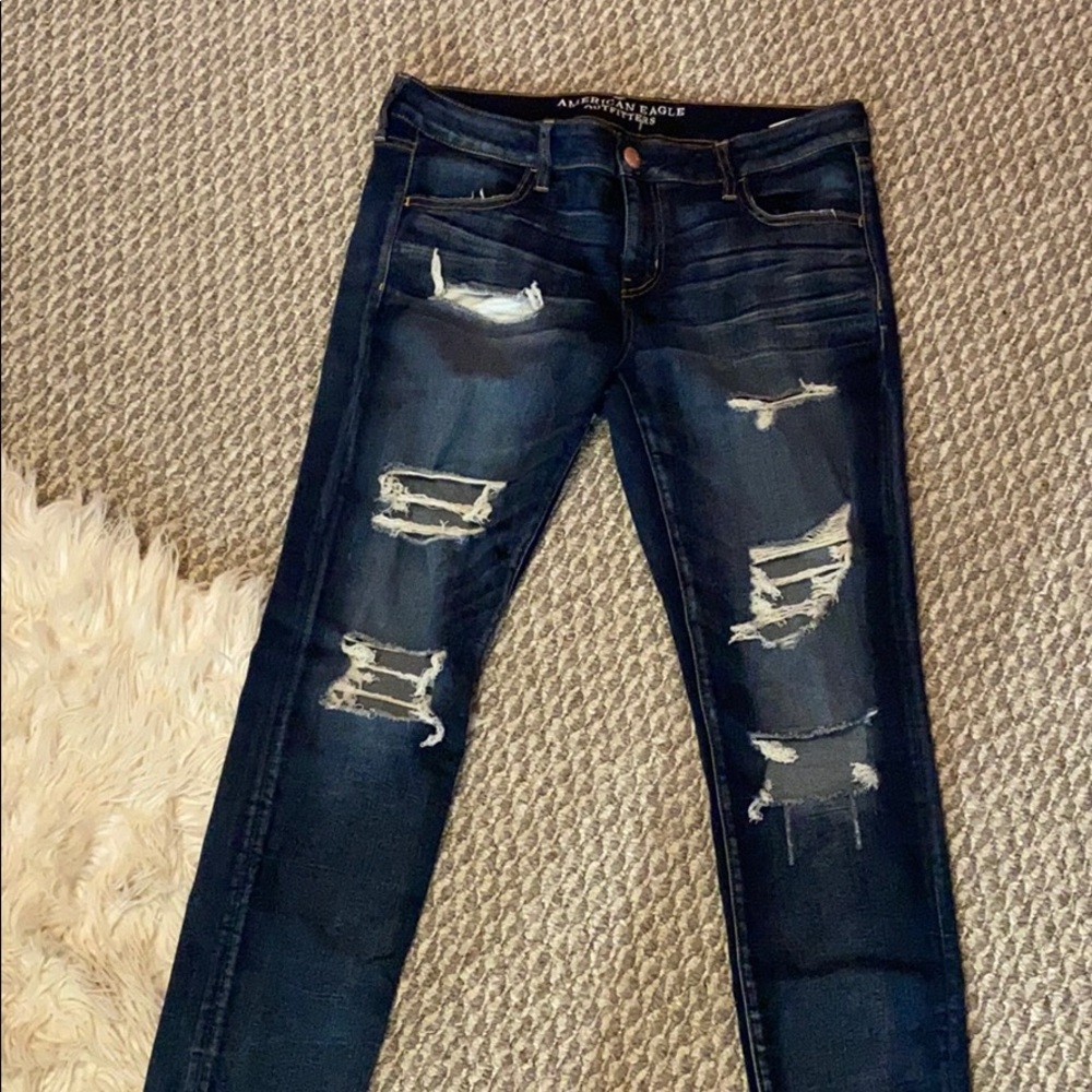 American eagle ripped jeans